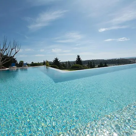 Alfarrobeira Villa