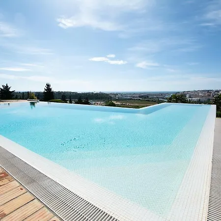 Villa Alfarrobeira *