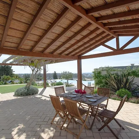 Villa Alfarrobeira